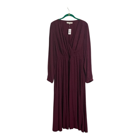 LOFT Dresses & Skirts - LOFT Elegant Long Sleeve Dress in Rich Burgundy, Size M